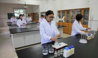 医学类最吃香的三个专业 医学类最吃香的三个专业